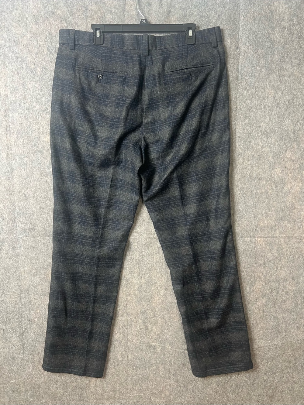 Banana‎ Republic Men's 36 Aiden Fit Plaid Dress Pants Wool Gray and Black - Picture 7 of 8